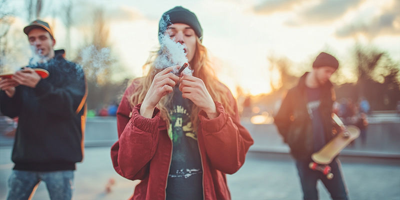 Skateboarden En Wiet: Er Gaat Niets Boven Een Blunt En Een Fakie